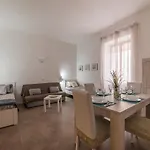 Apartman Guesthost - San Lorenzo Modern Flat *