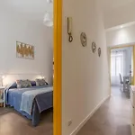 Guesthost - San Lorenzo Modern Flat