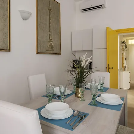 Guesthost - San Lorenzo Modern Flat Lägenhet Rom