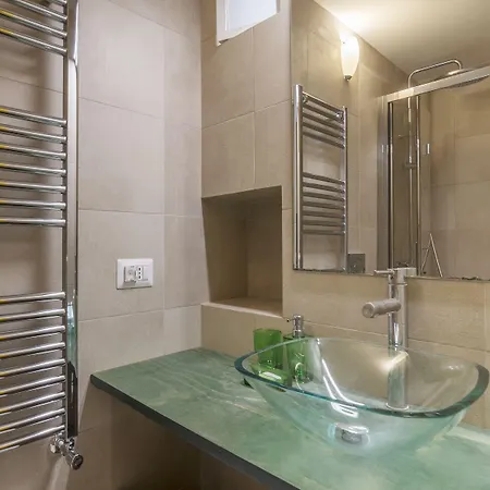 Guesthost - San Lorenzo Modern Flat Lägenhet